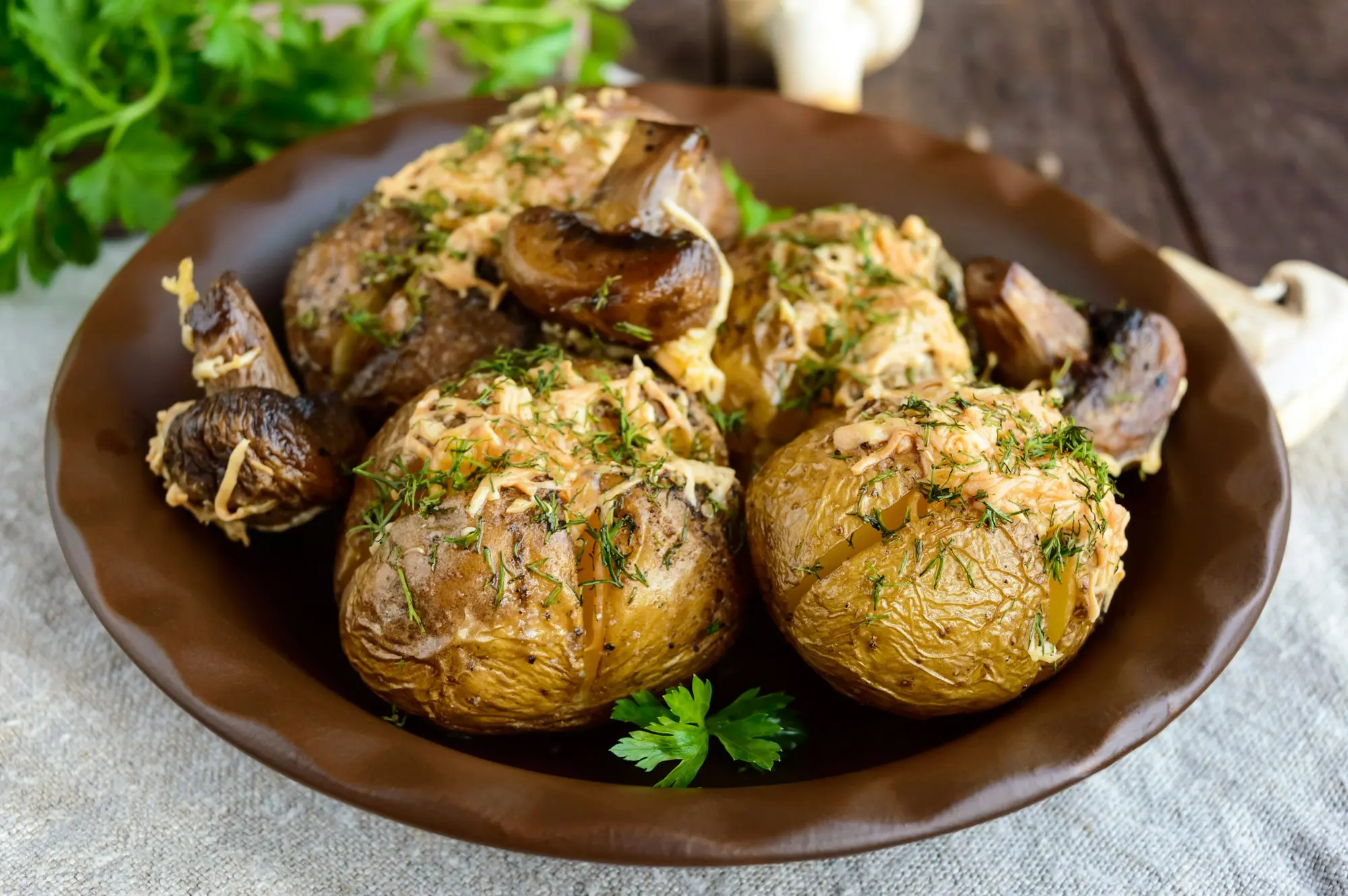 Steg för steg-guide för att tillaga perfekta bakade potatisar i Airfryer